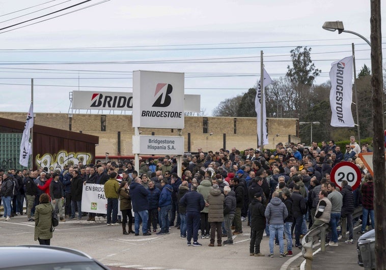 Bridgestone prevé caídas de ventas «muy fuertes» en 2025 y 2026 pero aún no concreta los recortes en España